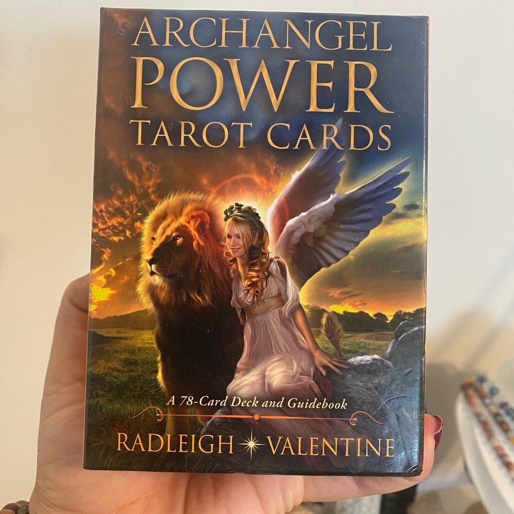 Stunning Archangel Power Tarot Deck